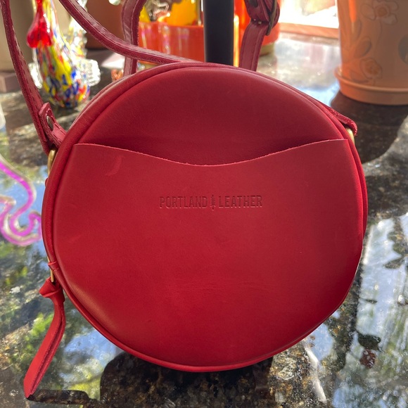 Portland Leather Small Ruby Circle Bag - Picture 1 of 9